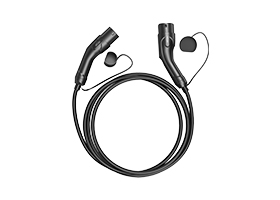 What is the difference between single-phase and three-phase charging cables?