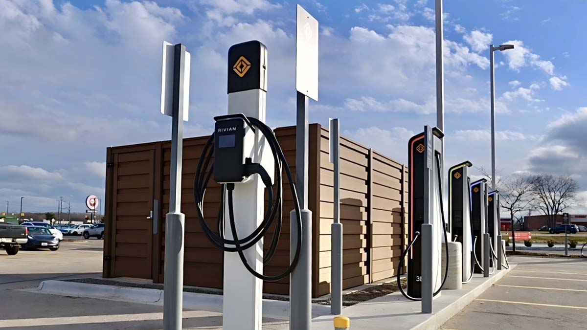 NEVI Funding Resumes: What This Means for DC Fast-Charging Projects